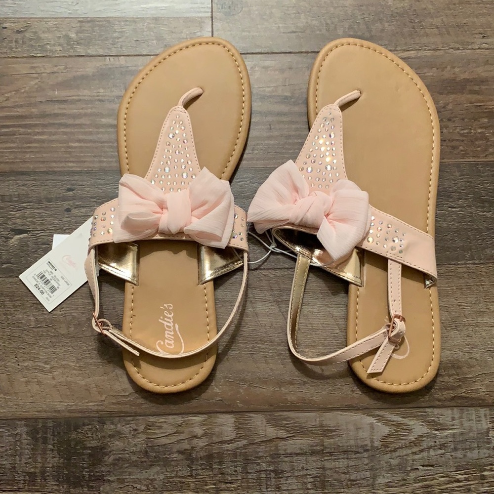 Candie’s Pink Bow Sandals